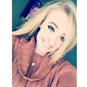 Meet your Posher, Stephanie